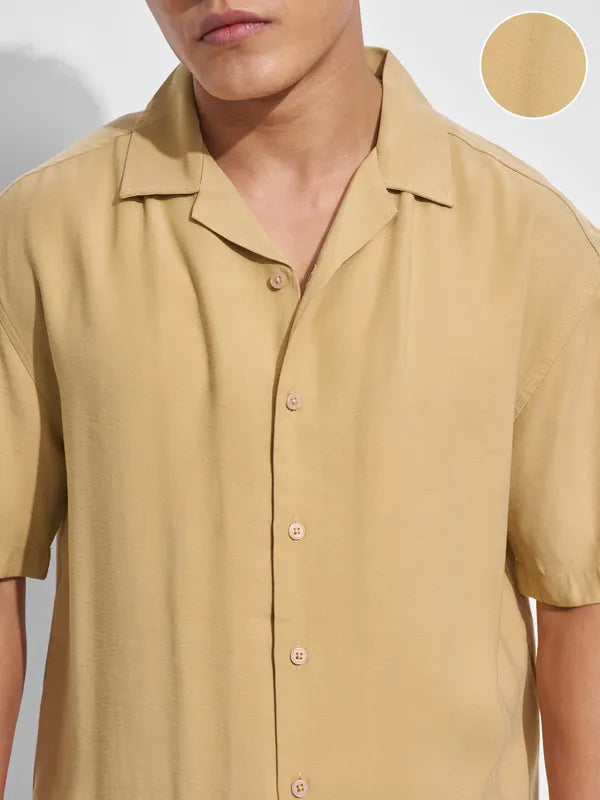 Elegant Men’s Mustard Solid Casual Shirt for Work, Outings, and Daily Wear