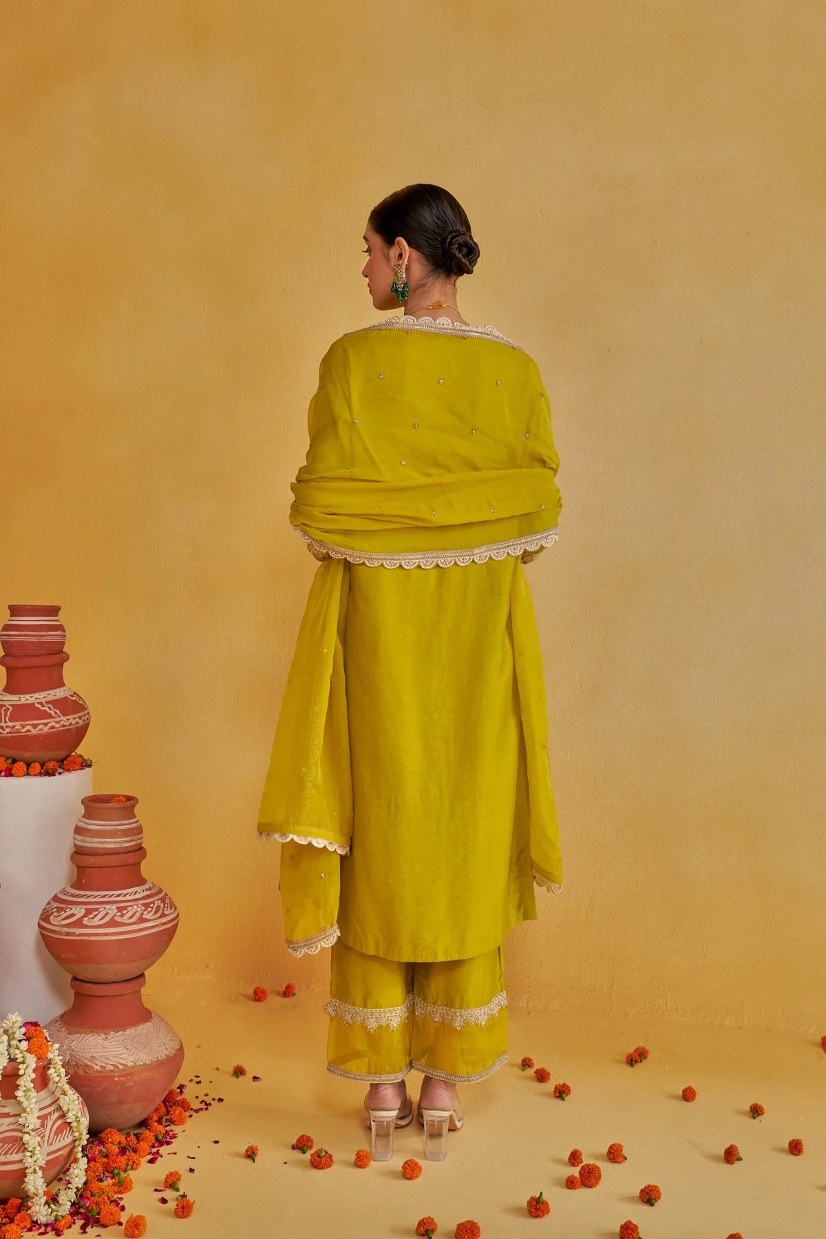 Stylish Women Kurta Set with Sequins Highlight – Festive & Wedding Wear Outfit