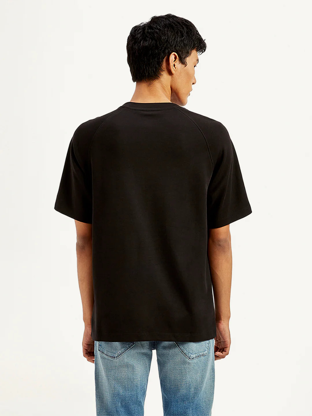 Trendy Men’s Solid Crew Neck Utility T-Shirt Perfect for Smart Casual and Streetwear