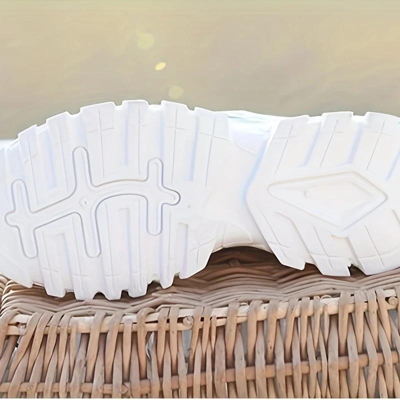 Modern Casual Sneakers for Women Comfortable Lightweight and Breathable for Daily Activities