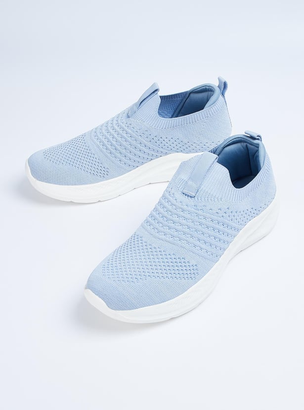 Stylish Women’s Knit Slip-On Sports Shoes Ideal for Casual, Fitness, and Everyday Outfits