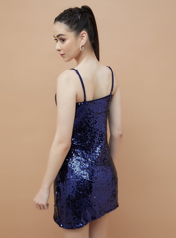 Women’s Sequined Bodycon Dress Flattering Design Comfortable Fabric Ideal for Parties and Evening Wear