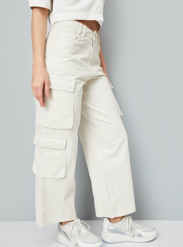 Fashionable Functional Solid Cargo Jeans for Women Stylish and Comfortable