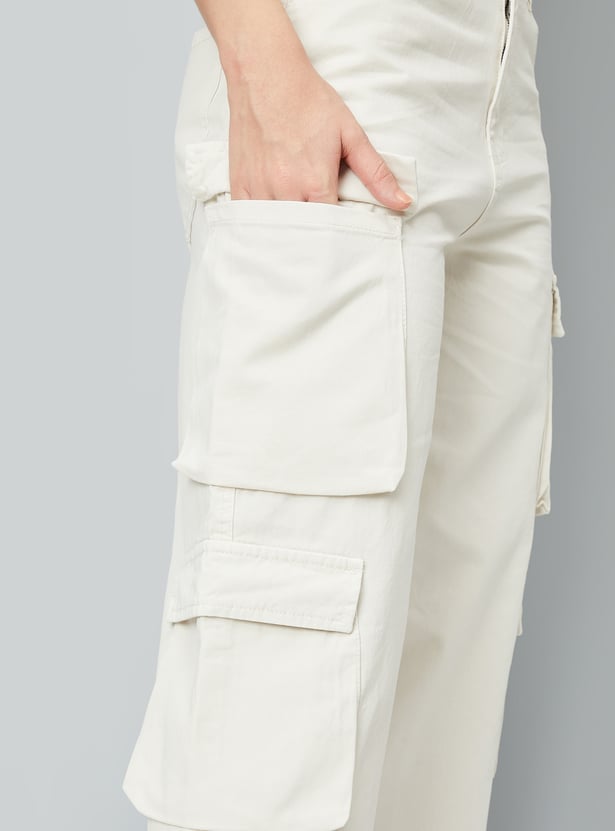 Fashionable Functional Solid Cargo Jeans for Women Stylish and Comfortable
