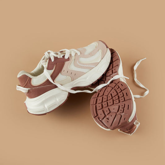 Everyday Women’s Low Top Sneakers with Mesh Panel Detailing for Comfort and Style
