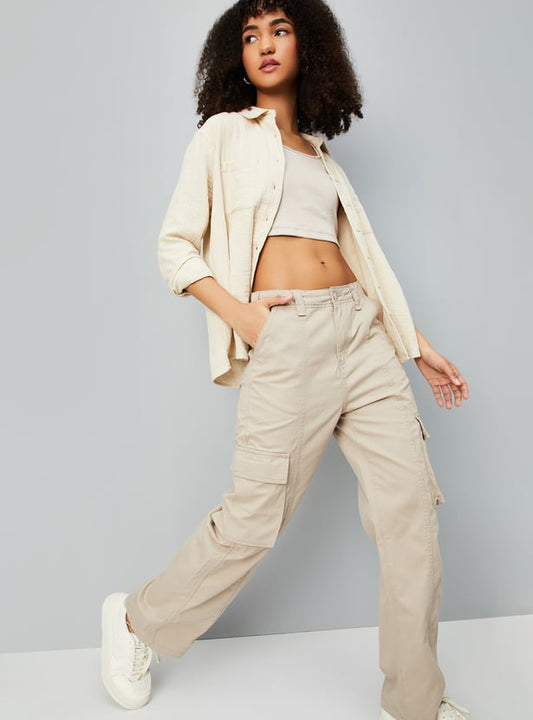 Lightweight Women’s Solid Cargo Jeans Mid-Rise Stretchy Fabric for All Day Wear