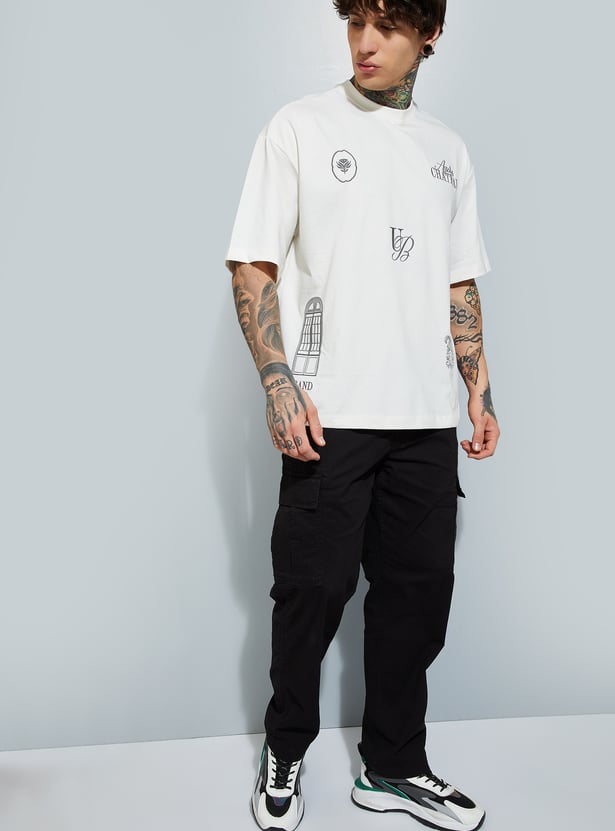 Relaxed Fit Men Placement Print Oversized T Shirt with Printed Detailing