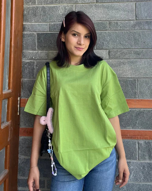 Comfortable Matcha Green Everyday Basic T-Shirt for Women