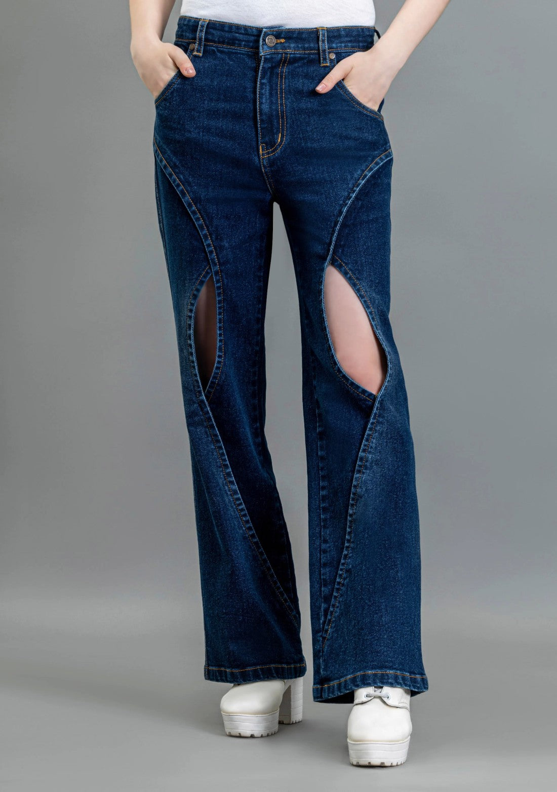 Elegant Blue Wide-Leg Jeans for Women with Stylish Thigh Open Feature