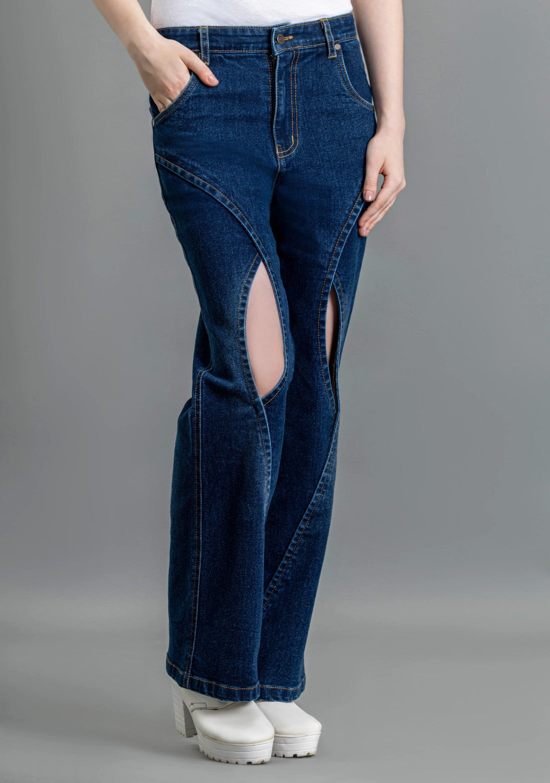 Elegant Blue Wide-Leg Jeans for Women with Stylish Thigh Open Feature