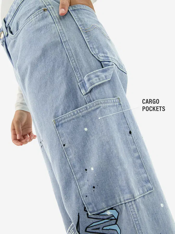 Trendy Women’s Denim Baggy Fit Jeans with Bold Graffiti Design Everyday Street Style