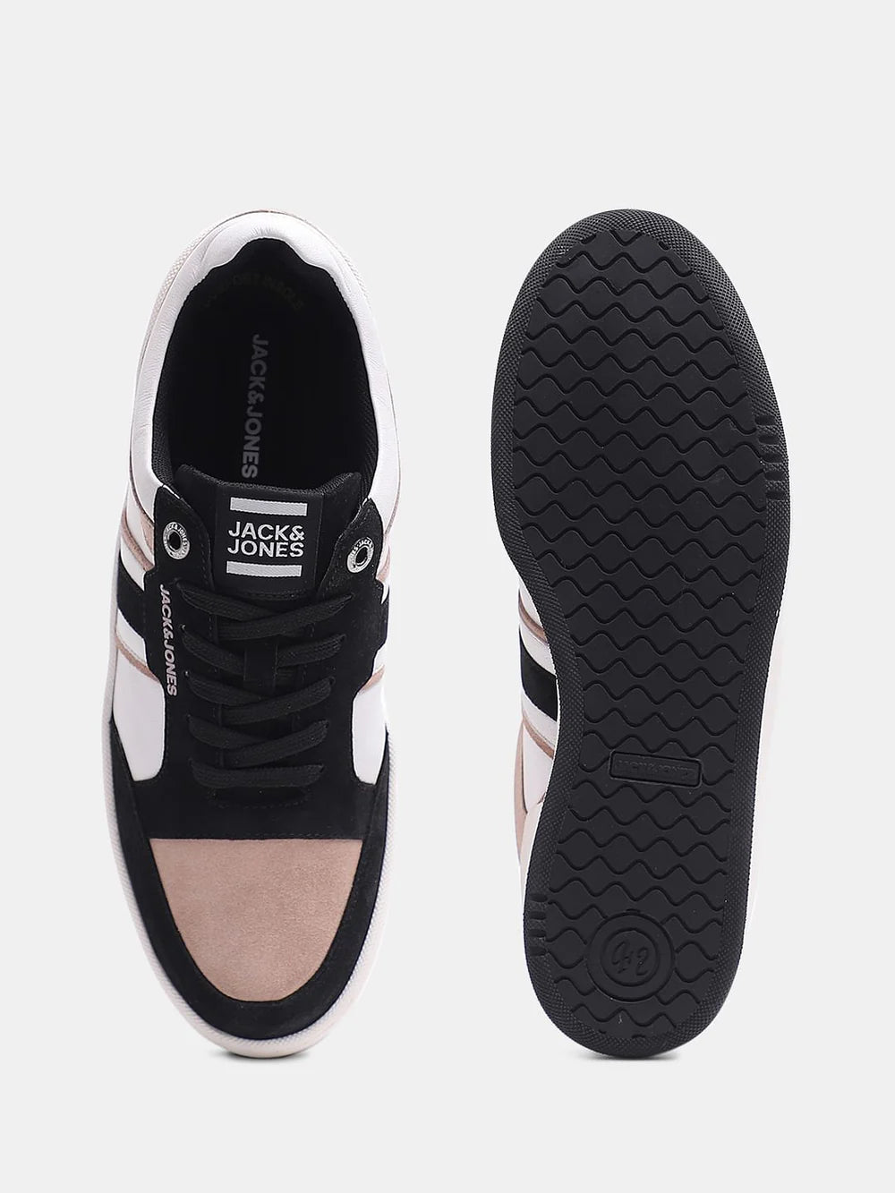 Bold and Trendy Black Colourblocked Casual Sneakers Combining Modern Aesthetic and Comfortable Fit
