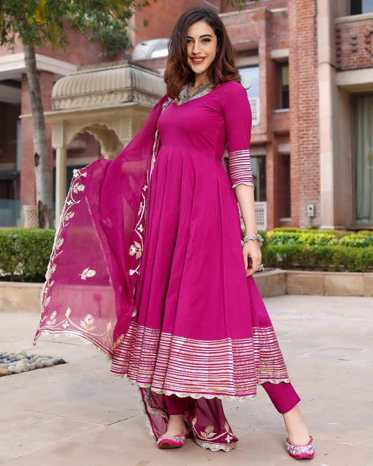 Contemporary Purple Gotapatti Suit Set for Women with Sparkling Accents