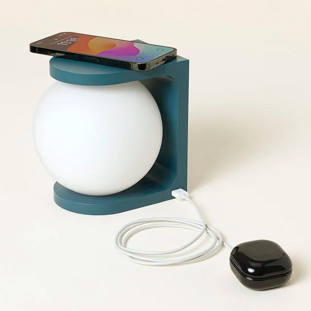 Bedside LED Lamp Wireless Charging Table Lamp for Smartphone