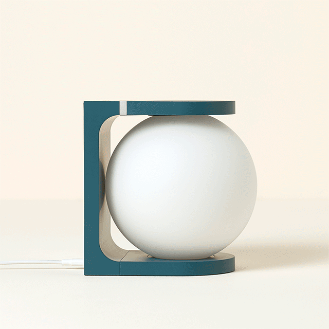 Bedside LED Lamp Wireless Charging Table Lamp for Smartphone