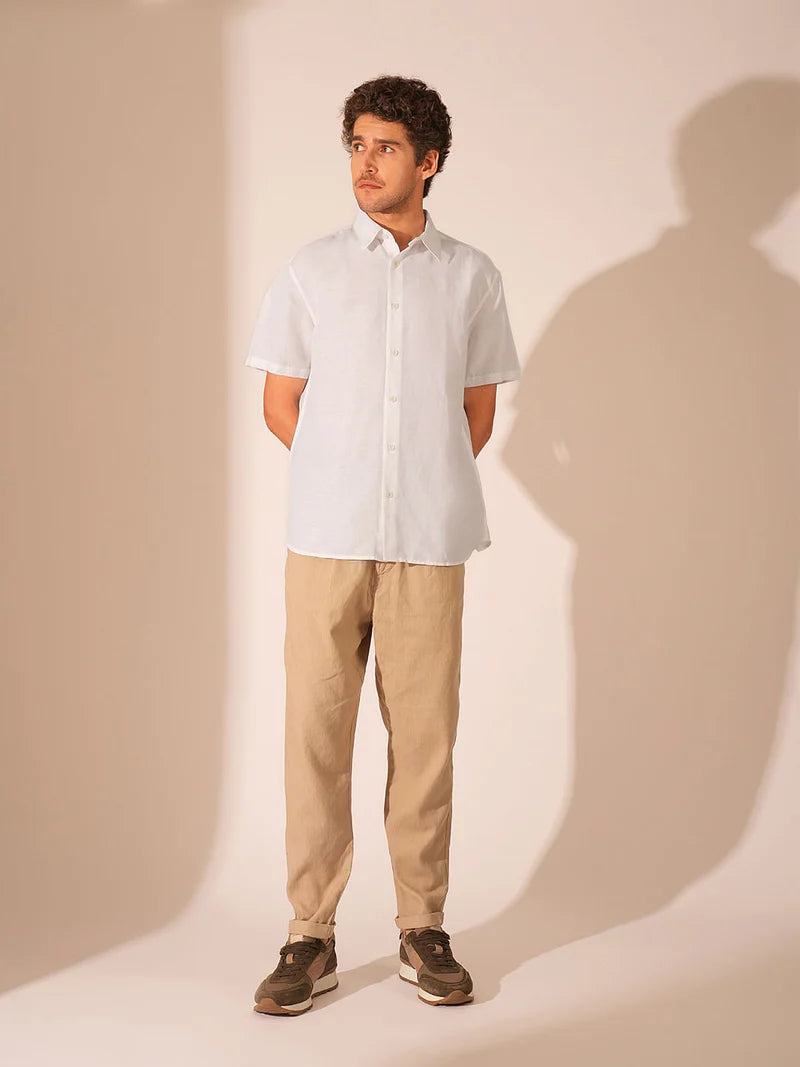 Lightweight Cotton Linen Short Sleeve Shirt for Men Ideal for Summer and Travel