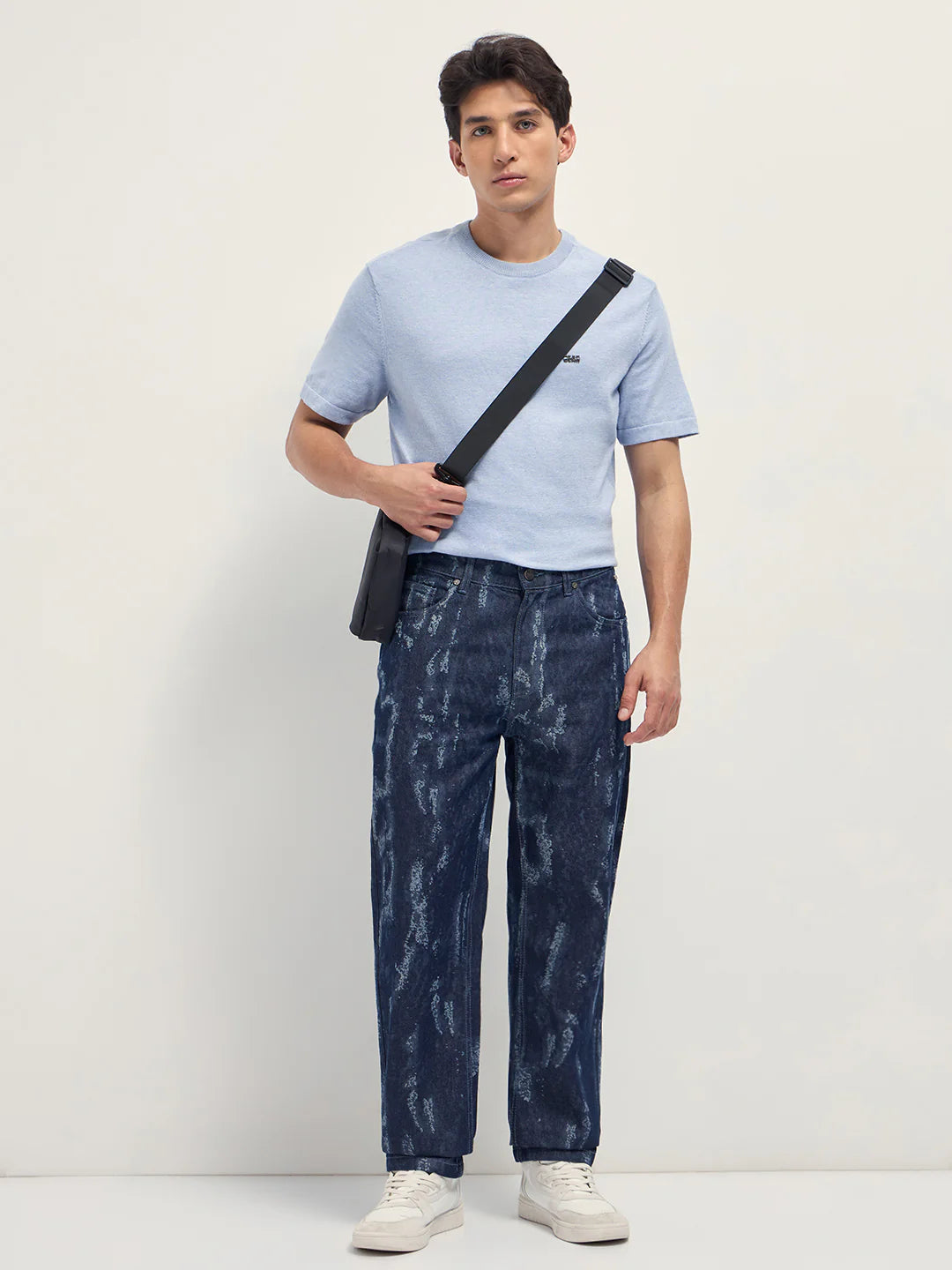 Modern Men’s Straight Fit Denim with Unique Bleached Wash | Relaxed Fit Jeans Ideal for Daily Fashion and Comfort
