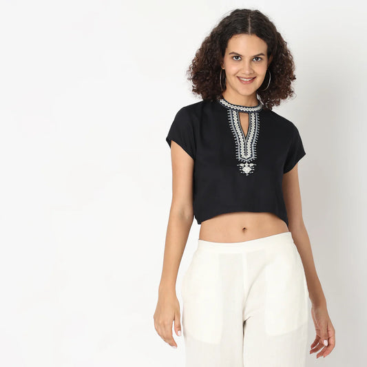 Lightweight Straight Fit Embroidered Crop Top for Stylish Casual Looks