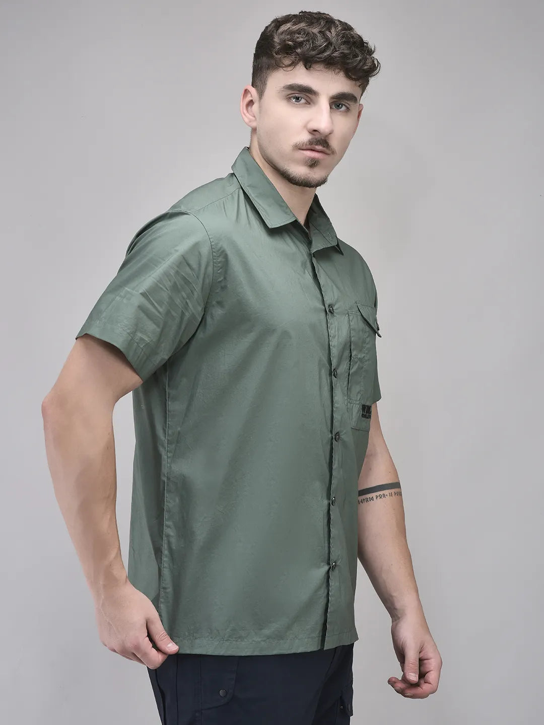 Men’s Casual Frosty Green Cotton Shirt for Office, Travel, and Weekend Wear
