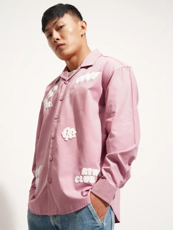 Elegant Men’s Oversized Pink Shirt Embroidery Detailing Perfect for Day and Evening Wear