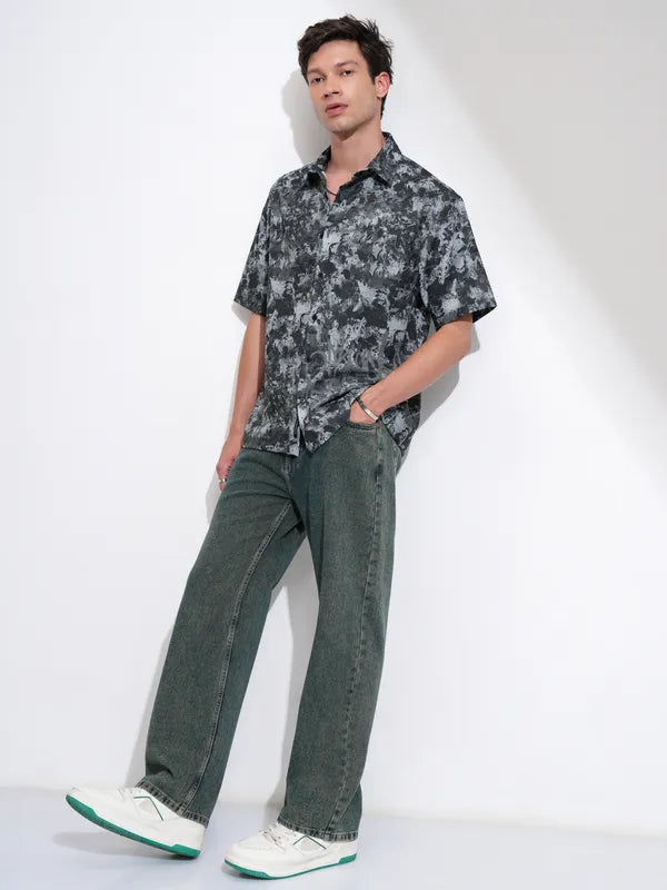 Lightweight Men’s Black Printed Oversized Fit Shirt Stylish Everyday Casual Wear