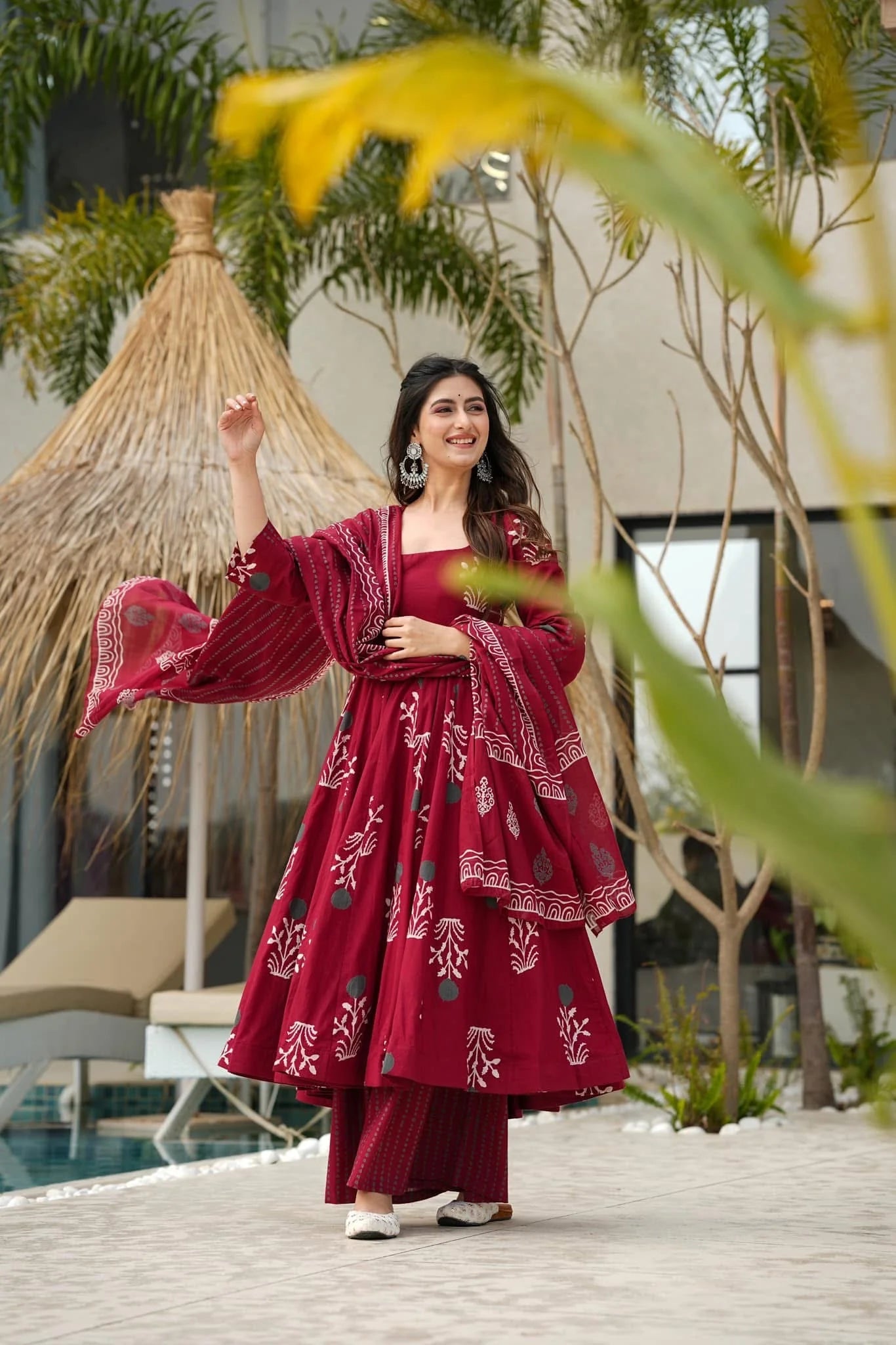 Contemporary Women’s Cotton Suit Set with Elegant Finish and Comfortable Fit