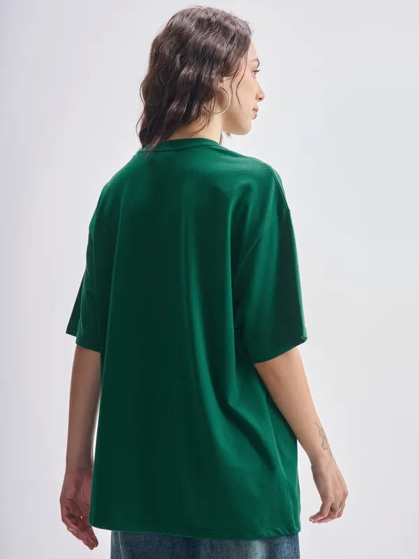 Comfortable Oversized Green T-Shirt with Printed Design Women’s Casual Wear Essential