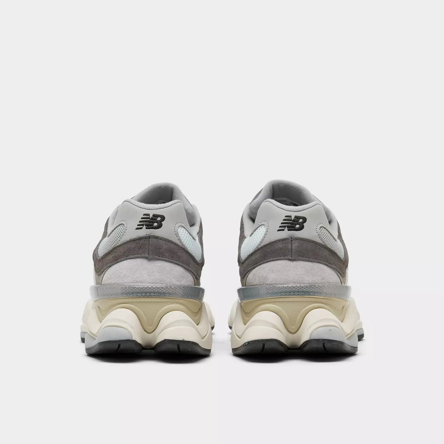 Comfortable Men’s Casual Shoes Featuring Supportive Fit Sleek Design and Everyday Versatility