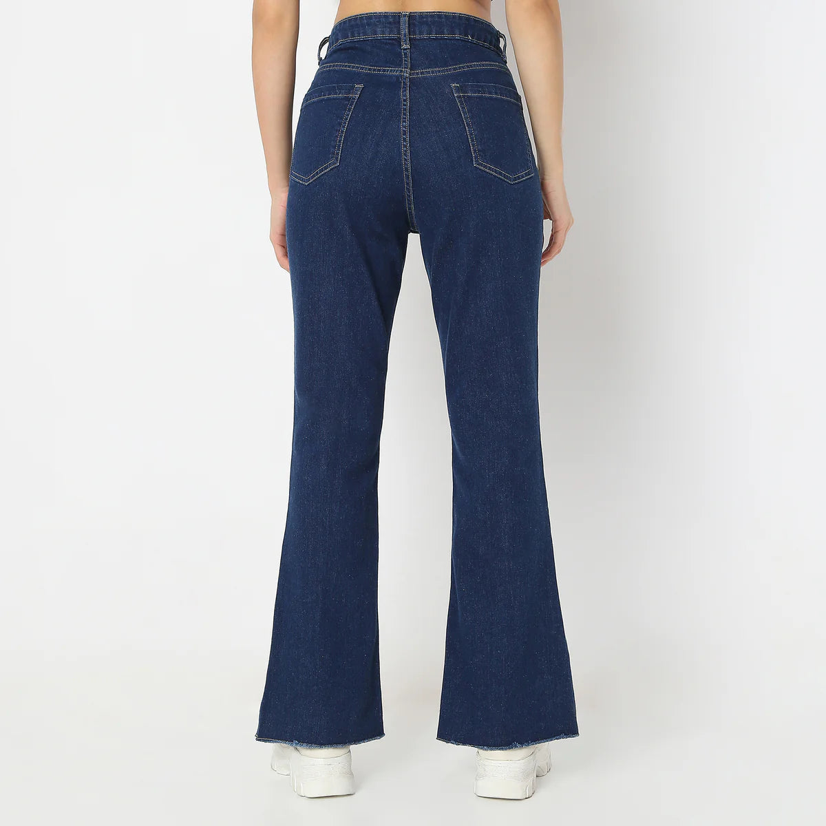 Chic Solid Bootcut High-Rise Jeans with Full Length, Front Slit & Patch Pocket for Women