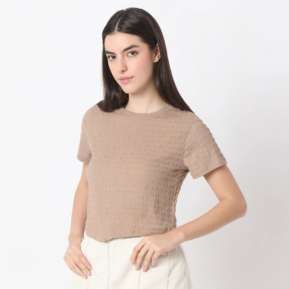 Modern Short Sleeve Betty Top with Elegant Textured Design for Everyday Wear