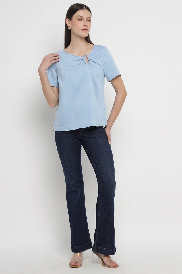 Chic Light Denim Metallic Blouse for Everyday Wear