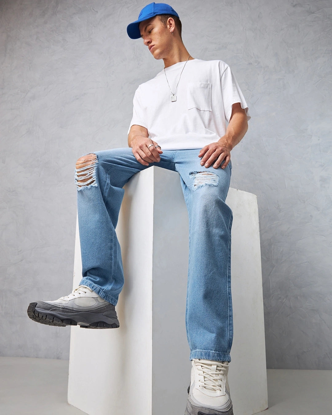 Stylish Mens Loose Fit Blue Cut & Sew Denim Jeans Cotton Blend Everyday Use