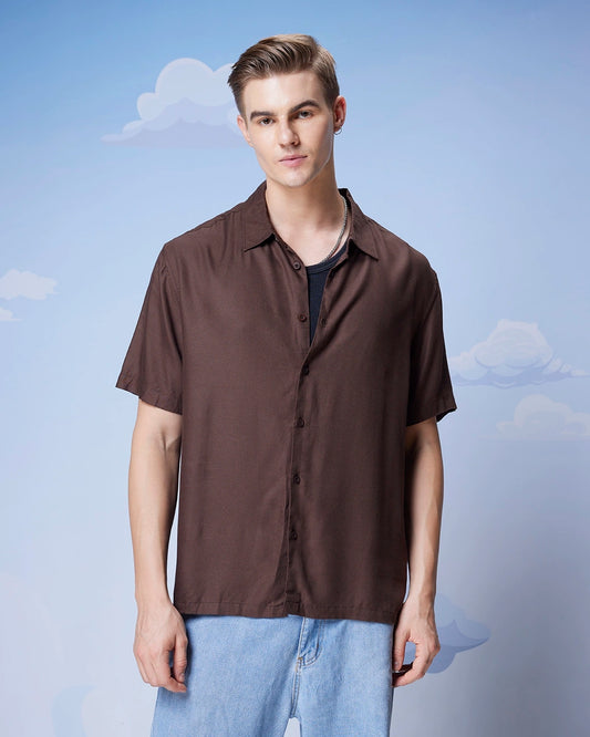 Modern Men’s Brown Oversized Casual Shirt Ideal for Travel and Weekend Wear