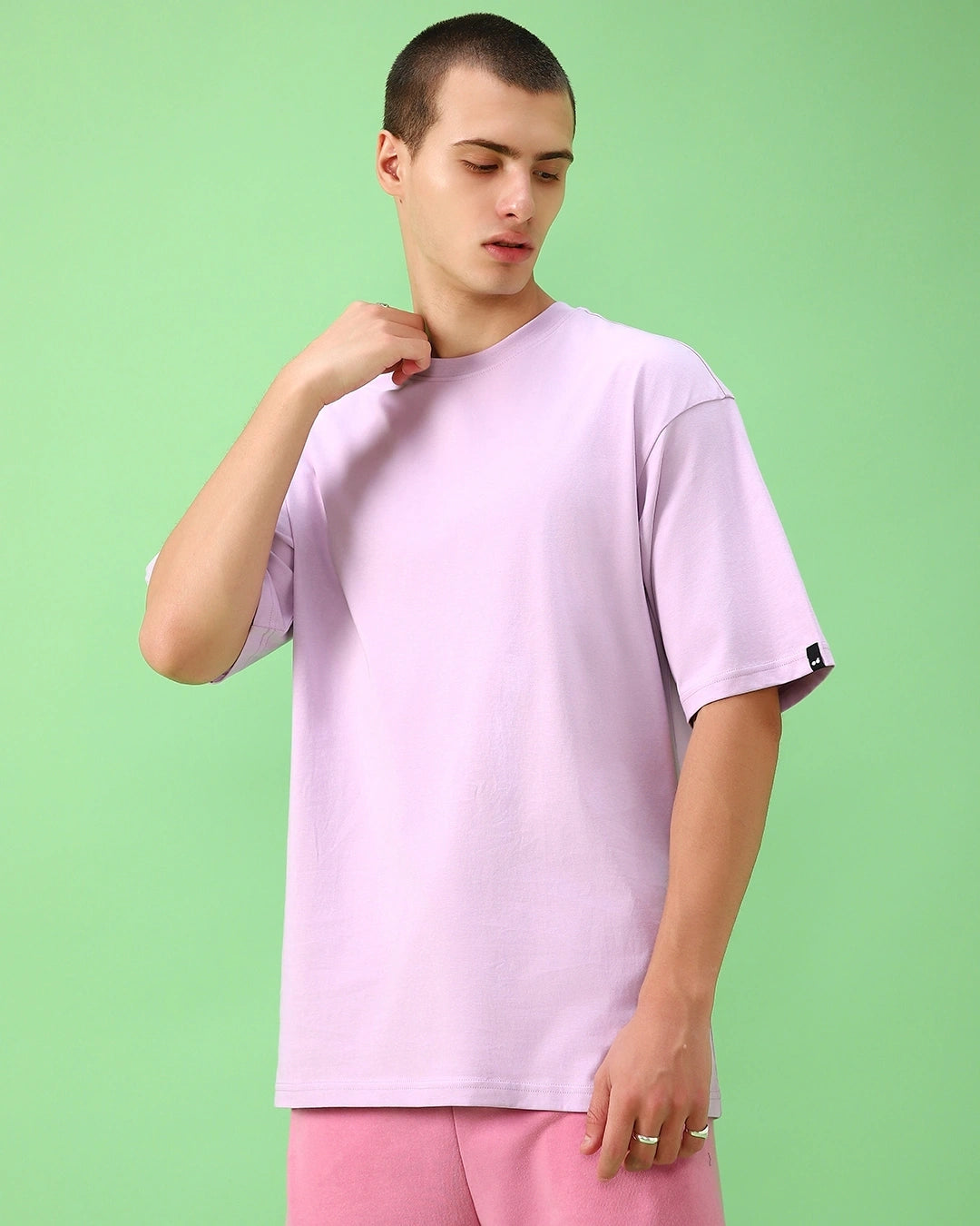Premium Men’s Oversized T-Shirt in Purple Designed for Stylish, Comfortable, and Versatile Casual Wear