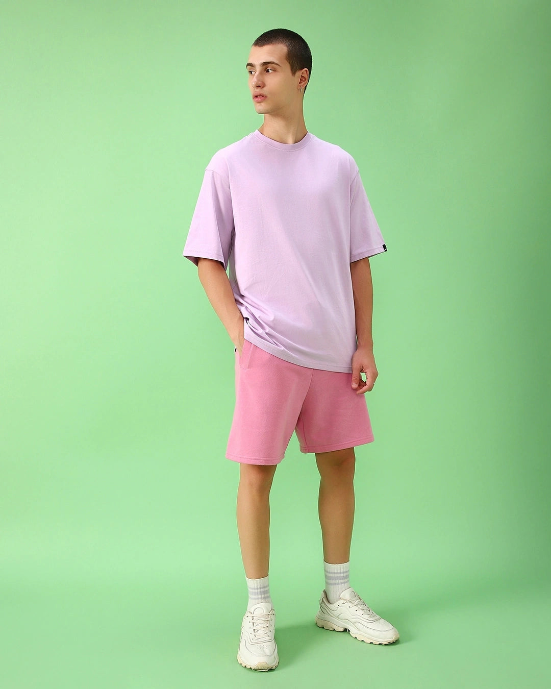 Premium Men’s Oversized T-Shirt in Purple Designed for Stylish, Comfortable, and Versatile Casual Wear