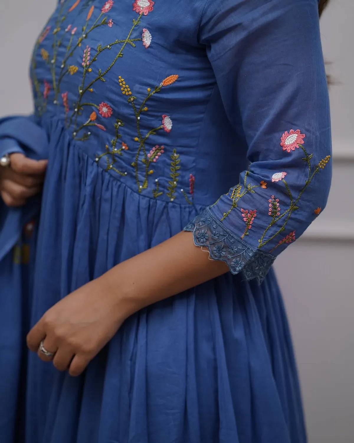 Elegant Women’s Navy Blue Anarkali Kurti with Pants and Flowing Dupatta