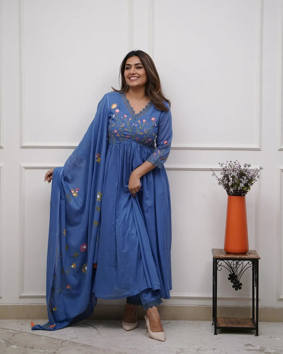 Elegant Women’s Navy Blue Anarkali Kurti with Pants and Flowing Dupatta