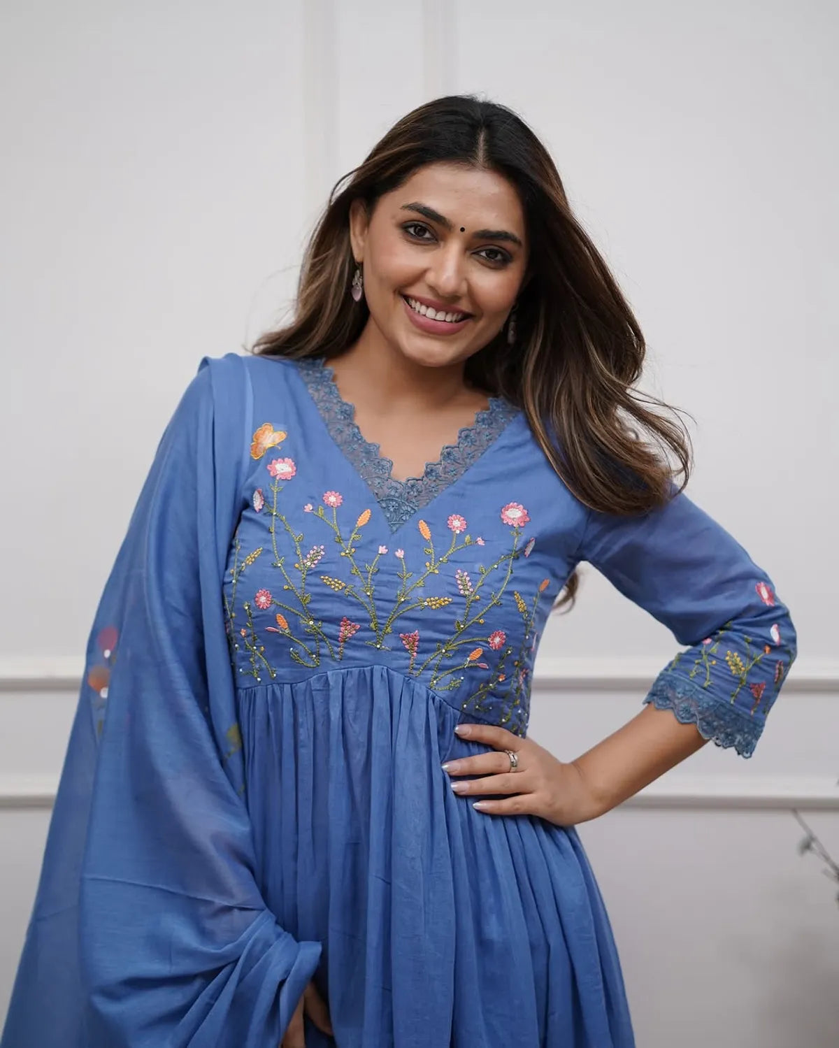 Elegant Women’s Navy Blue Anarkali Kurti with Pants and Flowing Dupatta