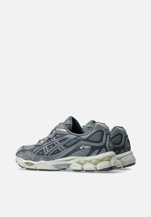 Fashionable Carrier Grey Shoes for Men Offering Sleek Look and Long Lasting Comfort