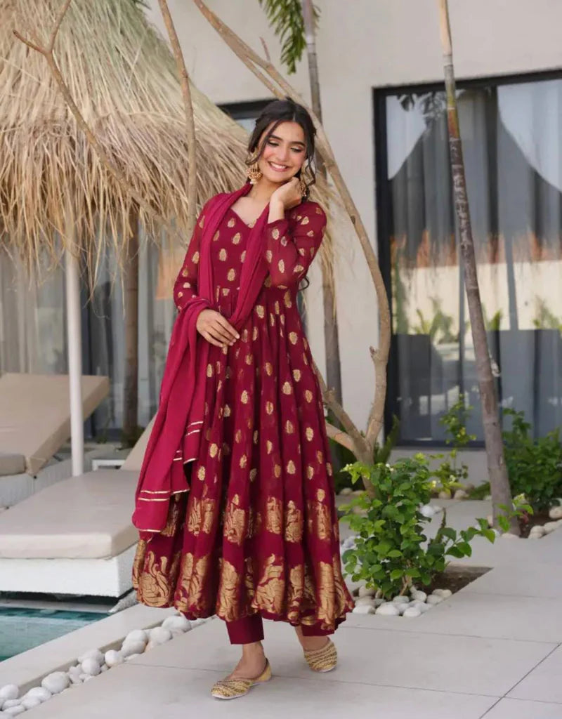 Stylish Maroon Sunehri Suit Set for Women Perfect for Festive Wear