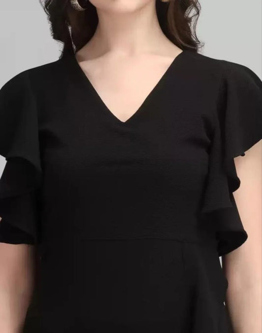 Fashionable Outfit Women’s Black Ruffle Bodycon Trendy Fit Perfect for Cocktail Events